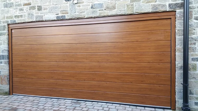 Residential garage door repair in North Vancouver