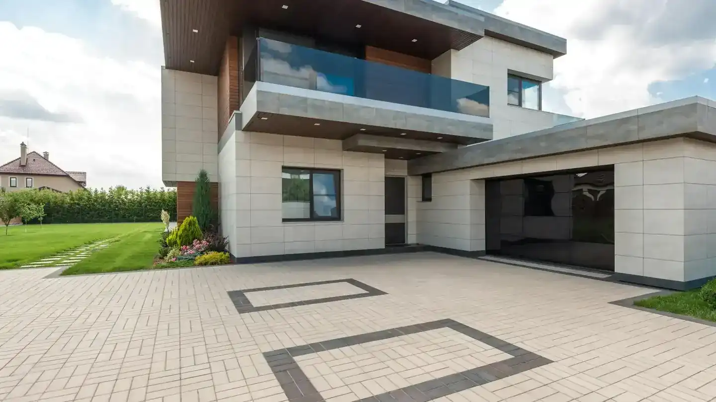 Garage Door Repair for Warehouses & Distribution — Burnaby